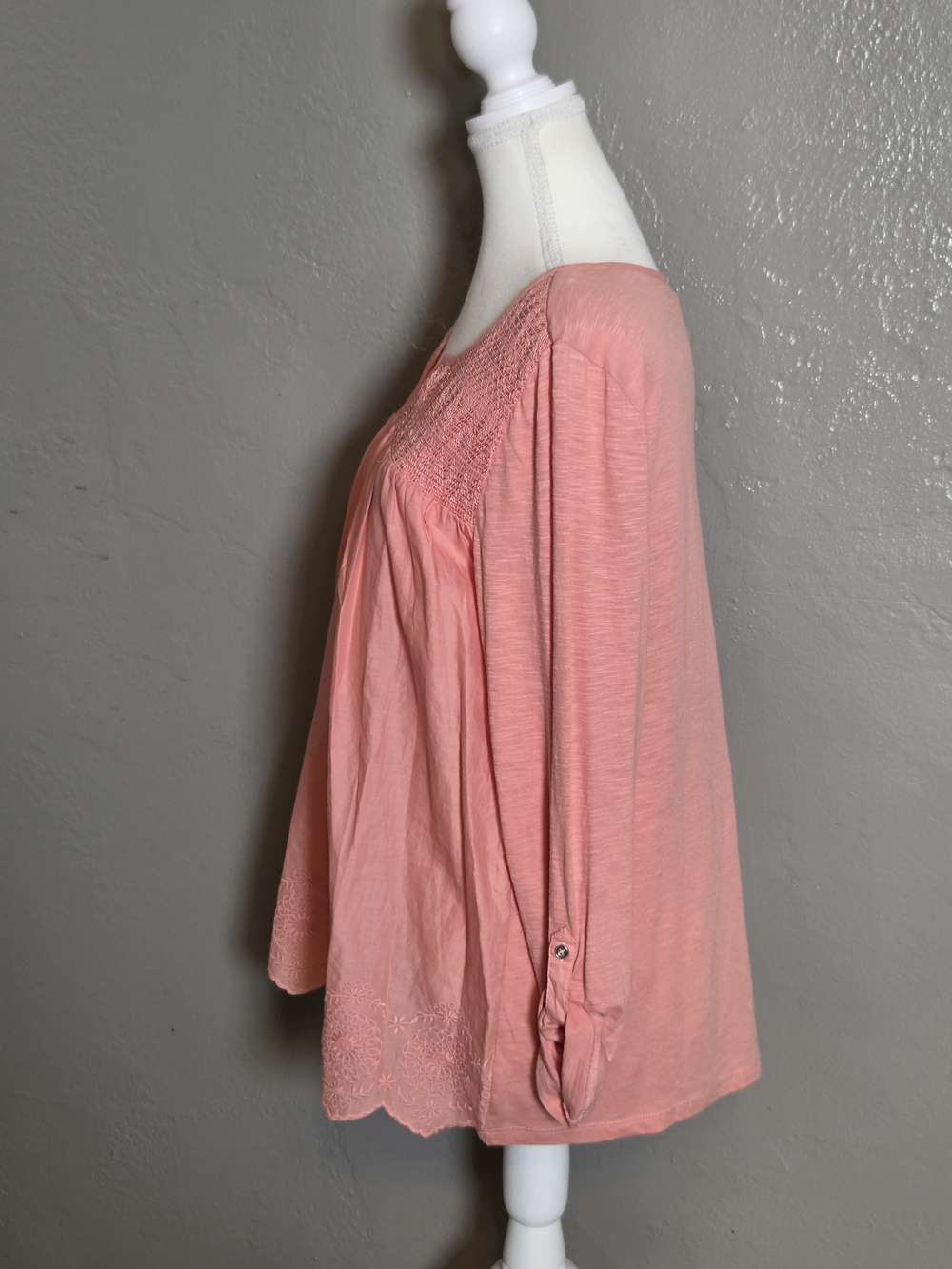 Gloria Vanderbilt Womens M Coral Peasant Tunic Top Embroidered Roll Tab Sleeve - Picture 3 of 11